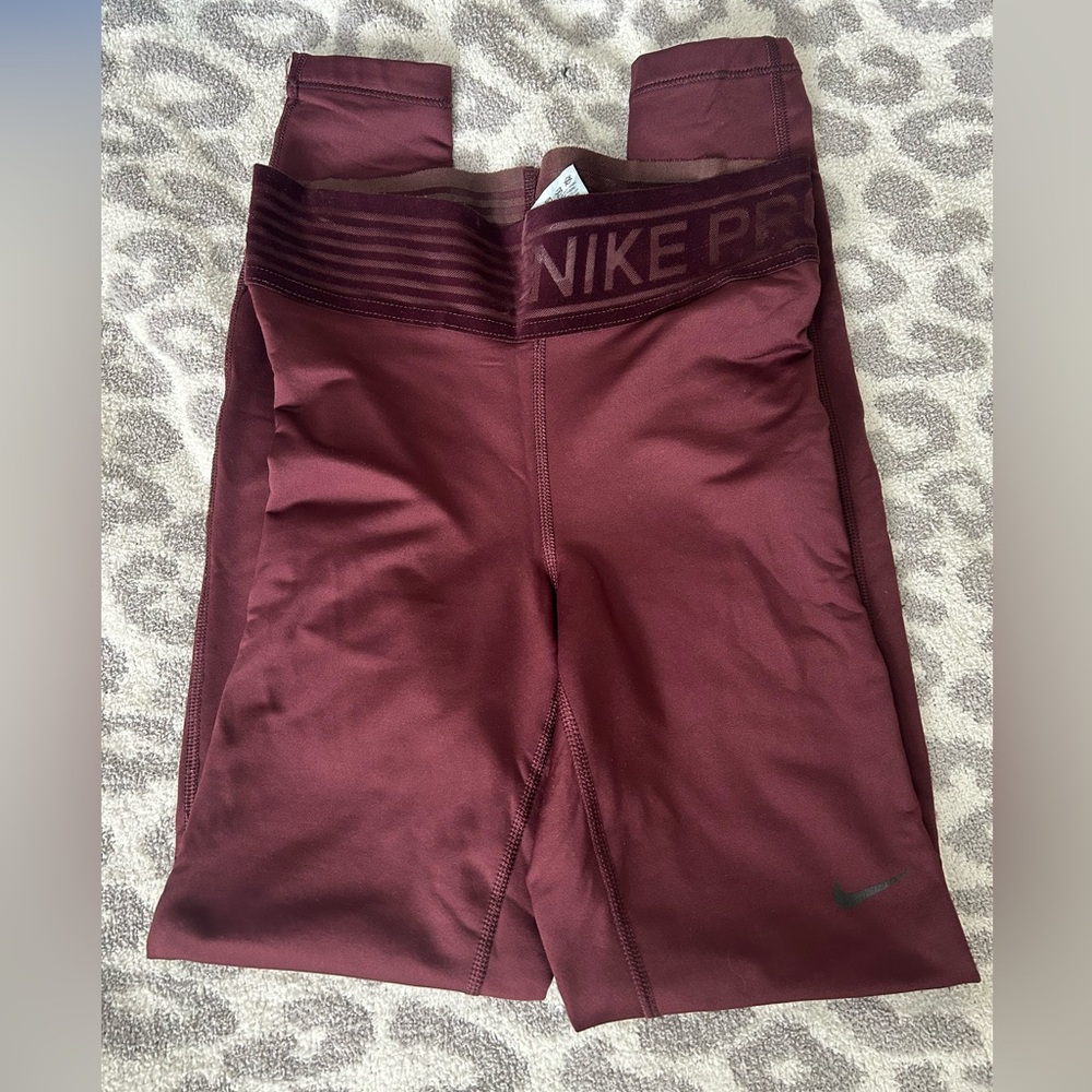 Nike pro leggings size XS